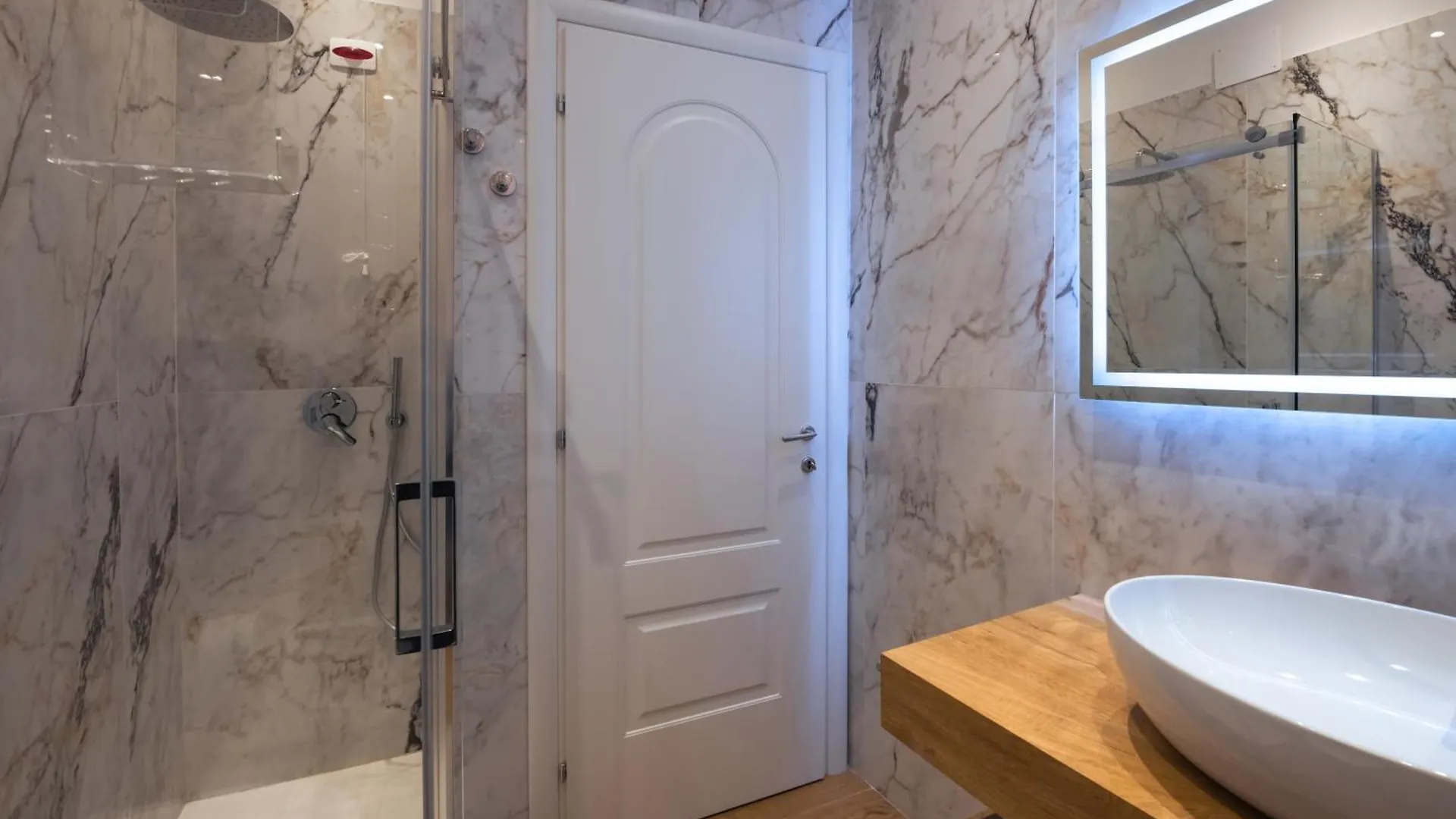 רומא Ap Royal Suite Guesthouse 0*,  איטליה
